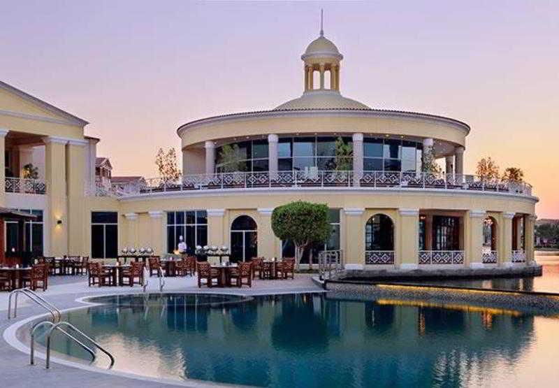 Готель Millennium Lakeview Formerly Copthorne Lakeview 4*