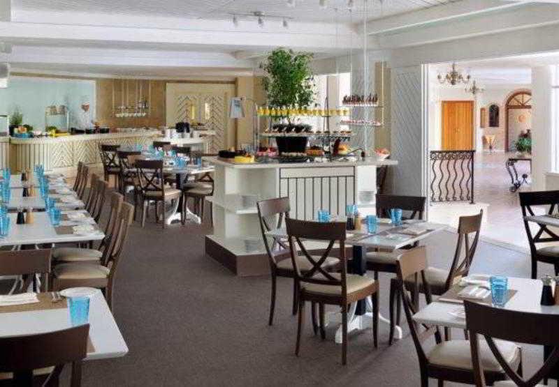 Готель Millennium Lakeview Formerly Copthorne Lakeview