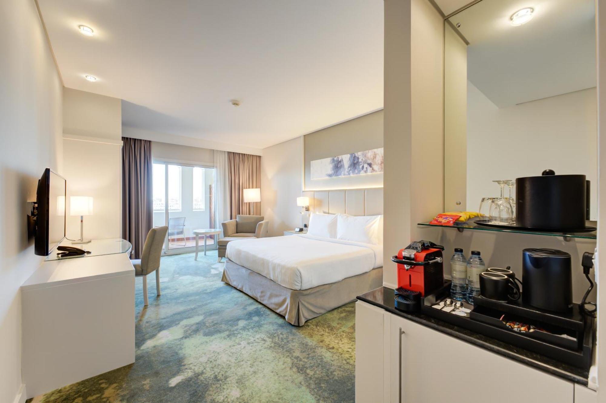 Готель Millennium Lakeview Formerly Copthorne Lakeview