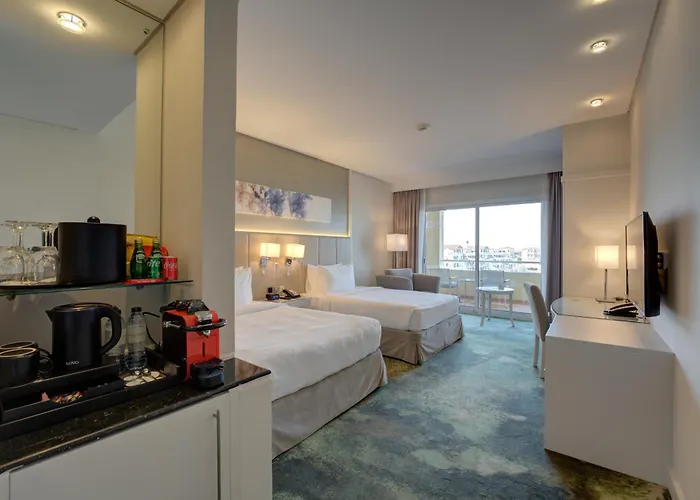 Millennium Lakeview Hotel Formerly Copthorne Lakeview Hotel